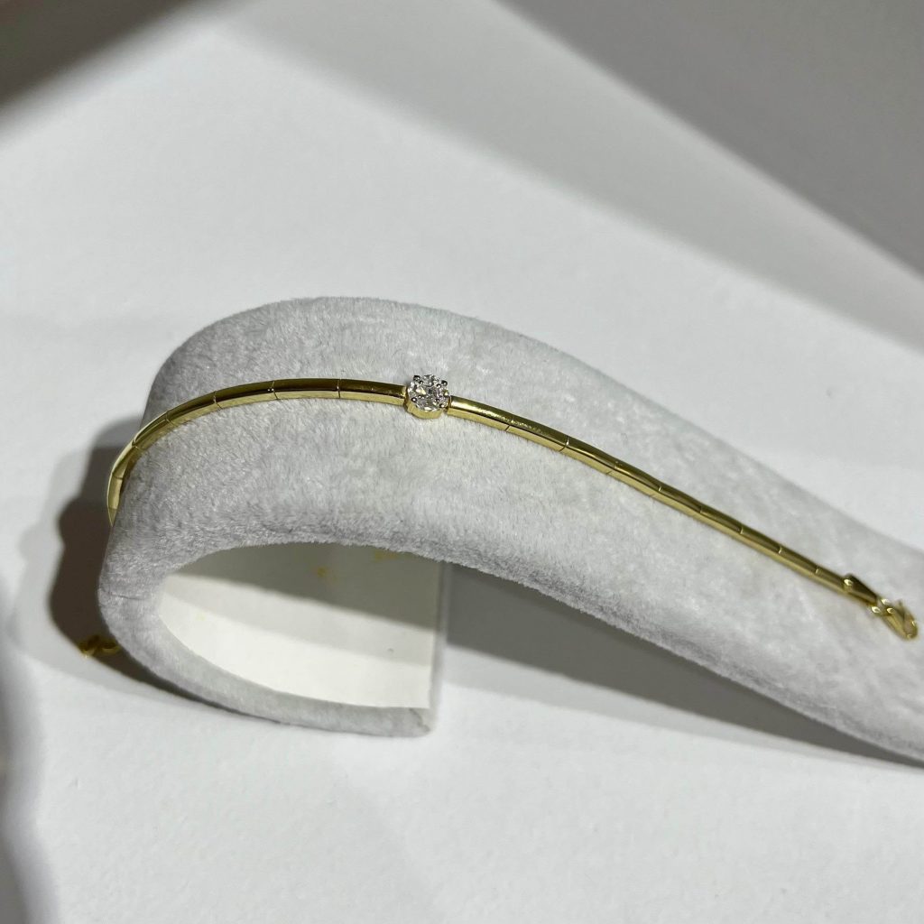 Single Stone-set Bracelet Gold Silver Jewelry