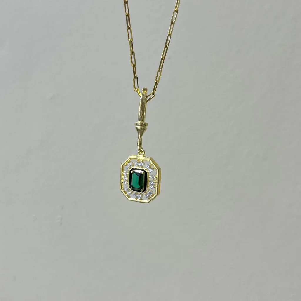 Green Stone-set Serenay Necklace Silver Jewelry