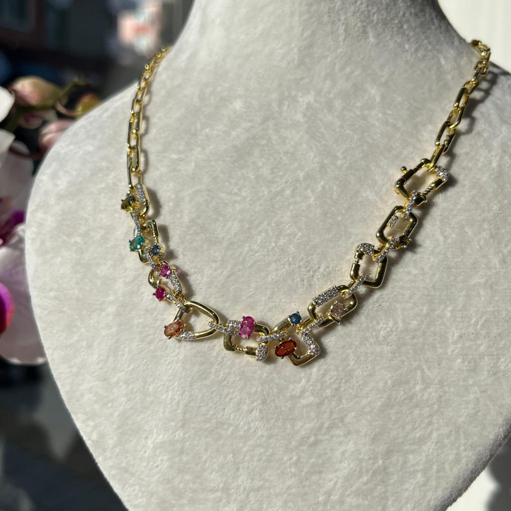 Belora Necklace Sparkling Silver Jewelry